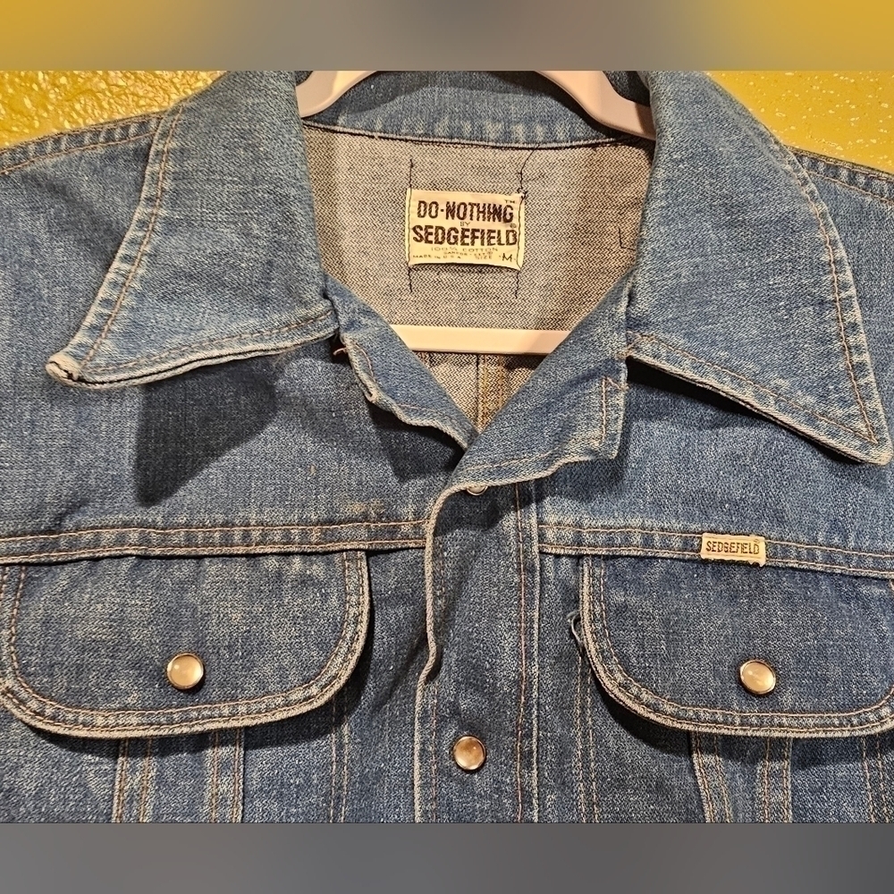Vintage 70's Do Nothing jean shirt  by Sedgefield. Medium - Picture 3 of 4
